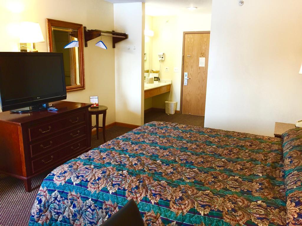 Executive Inn And Suites Waukegan Buitenkant foto